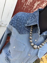 Load image into Gallery viewer, Rodeo Quincy Pearl Snap