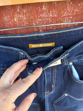 Load image into Gallery viewer, Rodeo Quincy Wide Leg Jeans