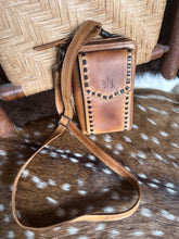 Load image into Gallery viewer, Bandera Crossbody Wallet/Phone