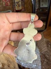 Load image into Gallery viewer, Geraldine Pendant
