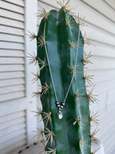 Load image into Gallery viewer, Dainty Navajo Pearl Chain Necklaces
