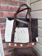 Load image into Gallery viewer, Roswell Cowhide Tote
