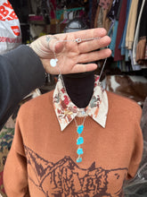 Load image into Gallery viewer, Carved Turquoise Flower Lariat Necklace
