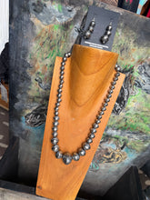 Load image into Gallery viewer, Calvin Largo Navajo Pearl Set

