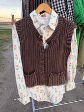 Load image into Gallery viewer, Brown Knit Vest
