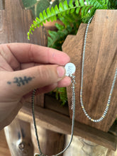 Load image into Gallery viewer, 18&quot; Graduated Navajo Pearl &amp; Gold
