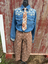 Load image into Gallery viewer, Polka Dot Barrel Jeans
