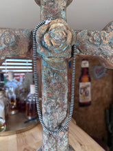 Load image into Gallery viewer, 20&quot; 6mm Saucer Navajo Pearl Necklace
