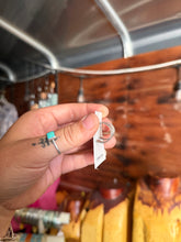 Load image into Gallery viewer, Elaine Hoop Earrings
