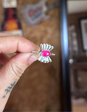 Load image into Gallery viewer, Pink Bow Rings

