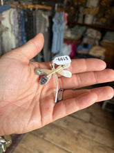 Load image into Gallery viewer, Dragonfly Pin
