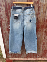 Load image into Gallery viewer, Plus Size Star Barrel Jeans
