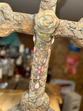 Load image into Gallery viewer, Pink Conch Lariat
