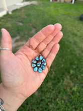 Load image into Gallery viewer, Golden Hills Cluster Copper Necklace
