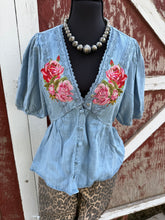Load image into Gallery viewer, Rodeo Quincy Blouse
