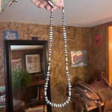 Load image into Gallery viewer, 24" Navajo Pearl Necklace
