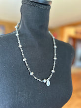 Load image into Gallery viewer, Navajo Pearl Necklaces
