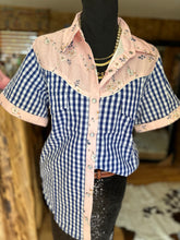Load image into Gallery viewer, Howdy Hanny Short Sleeve Button Up

