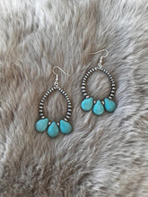 Load image into Gallery viewer, The Laramie Navajo Pearl Earrings
