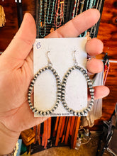 Load image into Gallery viewer, Navajo pearl earrings
