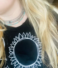Load image into Gallery viewer, Navajo Pearl Chokers/Necklaces **made to order
