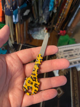 Load image into Gallery viewer, Cheetah Keychain Knife
